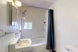 8 Howe St, Lewiston, ME 04240 - Photo 23