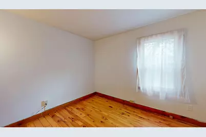 8 Howe Street, Lewiston, ME 04240 - Photo 21