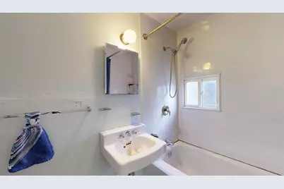 8 Howe Street, Lewiston, ME 04240 - Photo 25