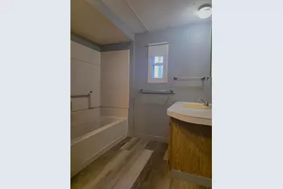 46 Squire Court, Winthrop, ME 04364 - Photo 7