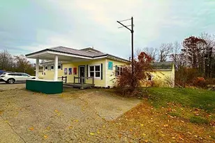 608 Atlantic Hwy, Northport, ME 04849 - Photo 3