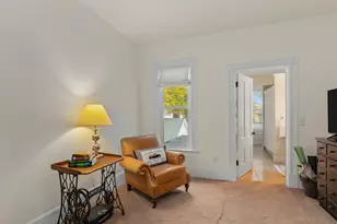 89 Summer St, Rockland, ME 04841 - Photo 21