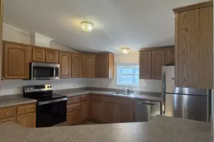 6 Commodore Dr, Sanford, ME 04073 - Photo 9