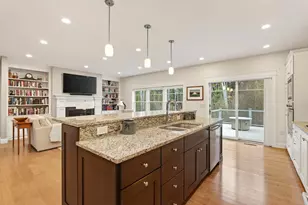 5 Lindenwood Ln, Falmouth, ME 04105 - Photo 11