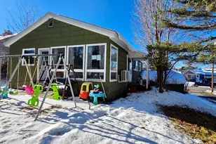 121 Dudley St, Presque Isle, ME 04769 - Photo 7