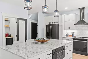 80 Sky Dr, Windham, ME 04062 - Photo 9