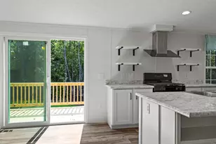 30 Highland Ave, Mechanic Falls, ME 04256 - Photo 3