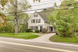 93 Elm St, Camden, ME 04843 - Photo 3
