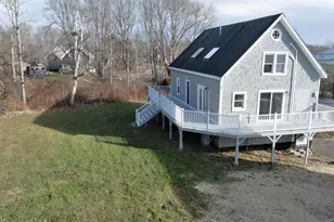 16 Ash Point Rd, Harpswell, ME 04079 - Photo 11