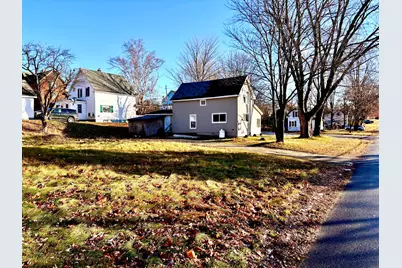 8 Western Avenue, East Millinocket, ME 04430 - Photo 5