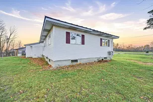 158 Pleasant St, Clinton, ME 04927 - Photo 49