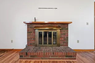 158 Pleasant St, Clinton, ME 04927 - Photo 13