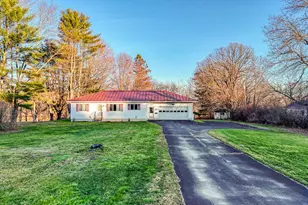 158 Pleasant St, Clinton, ME 04927 - Photo 7