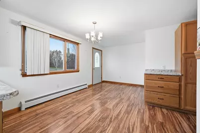 158 Pleasant Street, Clinton, ME 04927 - Photo 15