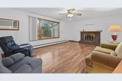 158 Pleasant Street, Clinton, ME 04927 - Photo 19