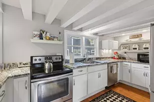 2 Cross St, Kennebunk, ME 04043 - Photo 7