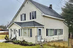 17 Lake St, Stockholm, ME 04783 - Photo 1