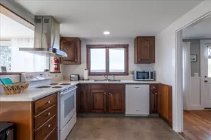 524 Back Cove Rd, Waldoboro, ME 04572 - Photo 31