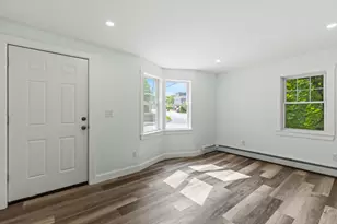 38 Newbury St, Auburn, ME 04210 - Photo 15
