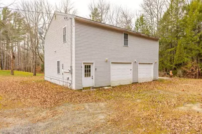 32 Grant Road, Freeport, ME 04032 - Photo 3