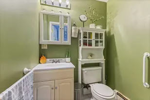 32 Grant Rd, Freeport, ME 04032 - Photo 33