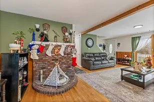 32 Grant Rd, Freeport, ME 04032 - Photo 7