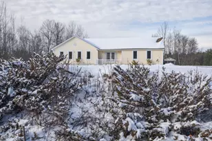 701 US-202, Monmouth, ME 04265 - Photo 1