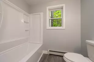 160 Maplewood Dr, Naples, ME 04055 - Photo 9