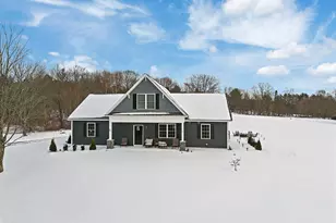 1 Overlook Dr, Hallowell, ME 04347 - Photo 3