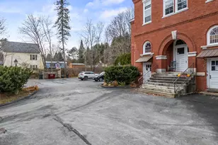 85 Middle St, Hallowell, ME 04347 - Photo 5