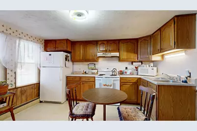 939 Sabattus Street, Lewiston, ME 04240 - Photo 5