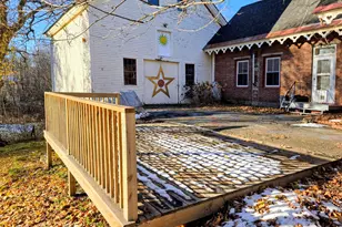 11 Pleasant St, Phillips, ME 04966 - Photo 5