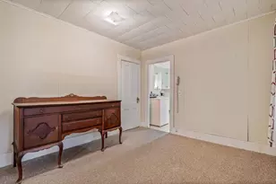 9 Willow St, Auburn, ME 04210 - Photo 11