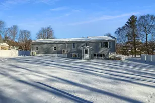 36 N Wiggin St, Greenville, ME 04441 - Photo 3