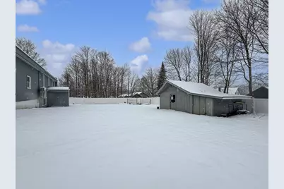 36 N Wiggin Street, Greenville, ME 04441 - Photo 7