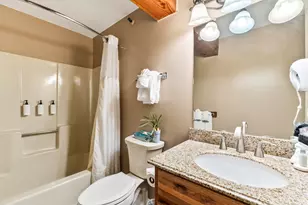 1351 Post Rd, Wells, ME 04090 - Photo 13