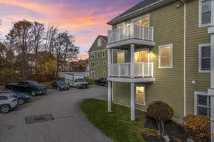 7 Heath St, Old Orchard Beach, ME 04064 - Photo 3