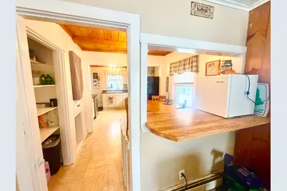 14 Pinkham Street, Lincoln, ME 04457 - Photo 15