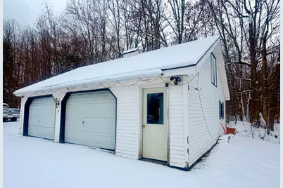 14 Pinkham Street, Lincoln, ME 04457 - Photo 3