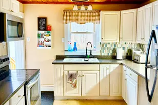 14 Pinkham St, Lincoln, ME 04457 - Photo 13