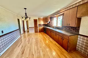 282 W River Rd, Waterville, ME 04901 - Photo 9