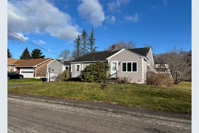 24 Lamothe Avenue, Biddeford, ME 04005 - Photo 3