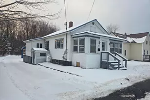 92 Bates St, Millinocket, ME 04462 - Photo 27