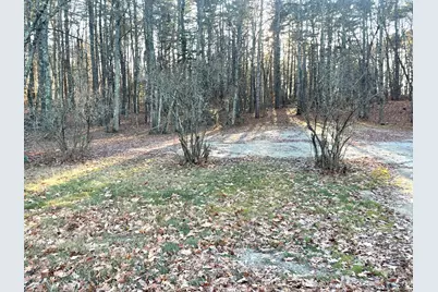 1042 Roosevelt Trail, Windham, ME 04062 - Photo 3