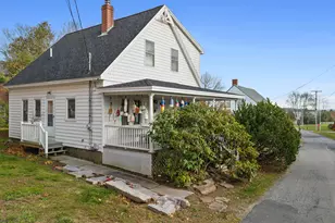 4 Leach St, Searsport, ME 04974 - Photo 5
