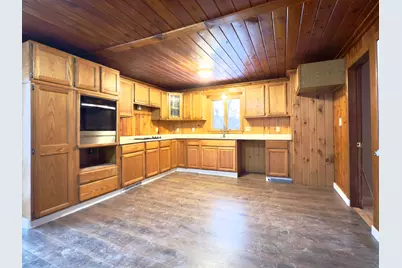 35 Chase Avenue, Mexico, ME 04257 - Photo 9