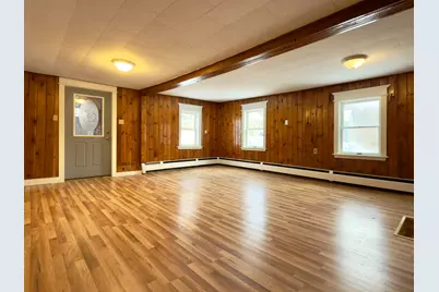 35 Chase Avenue, Mexico, ME 04257 - Photo 9