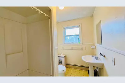 1883 Essex Street, Bangor, ME 04401 - Photo 21