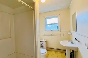 1883 Essex St, Bangor, ME 04401 - Photo 21