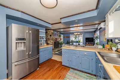 2 Wainwright Avenue, Kittery, ME 03904 - Photo 11